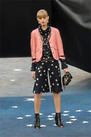 Look 30